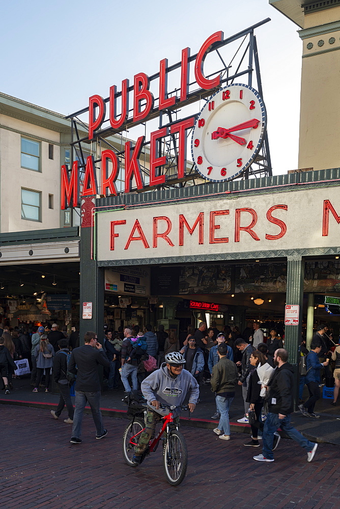 Public Market, Seattle, Washington State, United States of America, North America