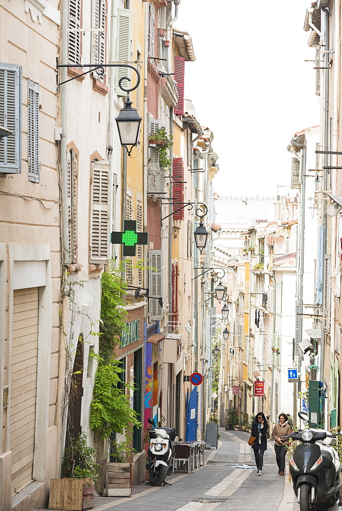 Streets of Marseille, Bouches du Rhone, Provence, Provence-Alpes-Cote d'Azur, France, Europe