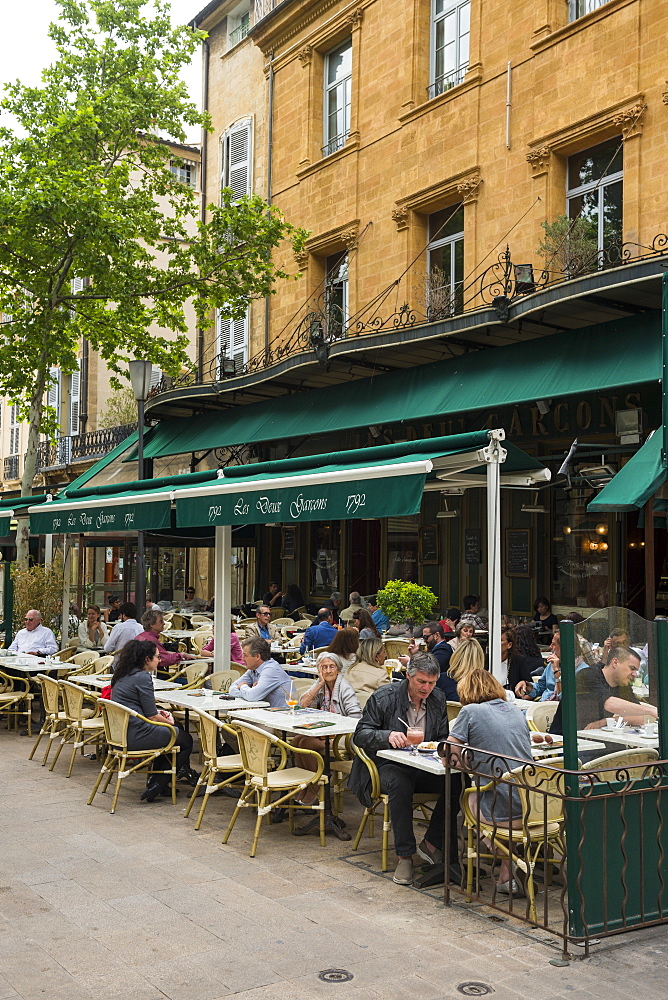 Cafe, Aix en Provence, Bouches du Rhone, Provence, Provence-Alpes-Cote d'Azur, France, Europe