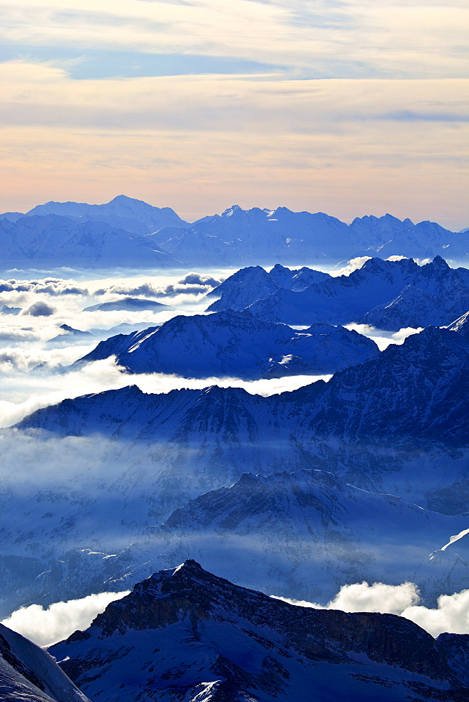 Mont-Blanc - 4810 m, hoechster Berg Europas, Italiensiche- und Franzoesische Alpen, Aussicht vom Klein Matterhorn, Schweiz