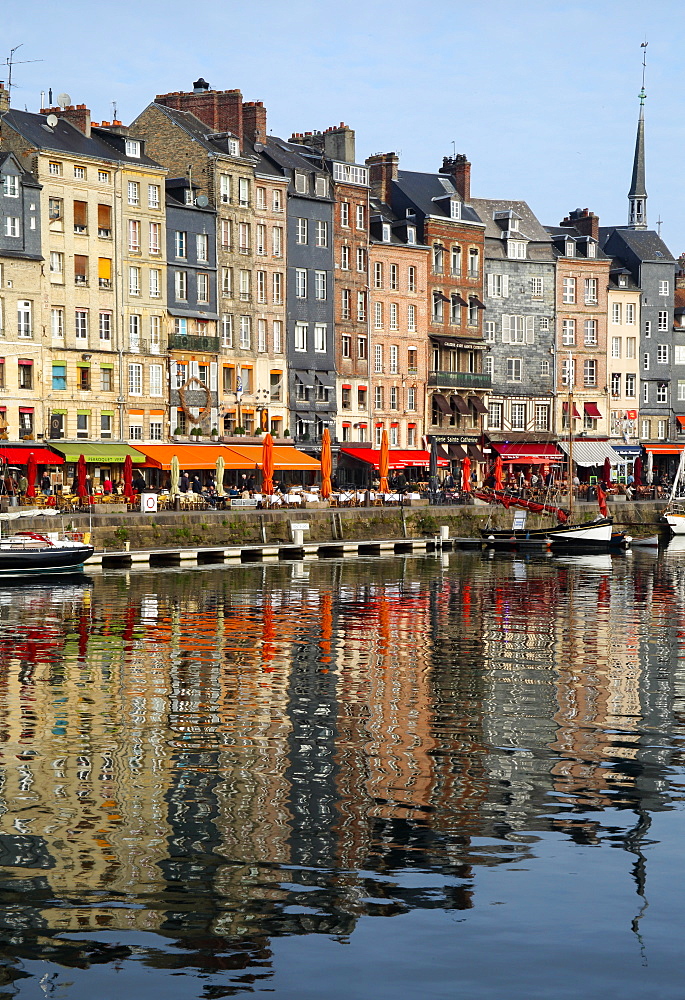 Vieux Bassin, Old Port, with houses reflected in harbour, Honfleur, Normandy, France, Europe