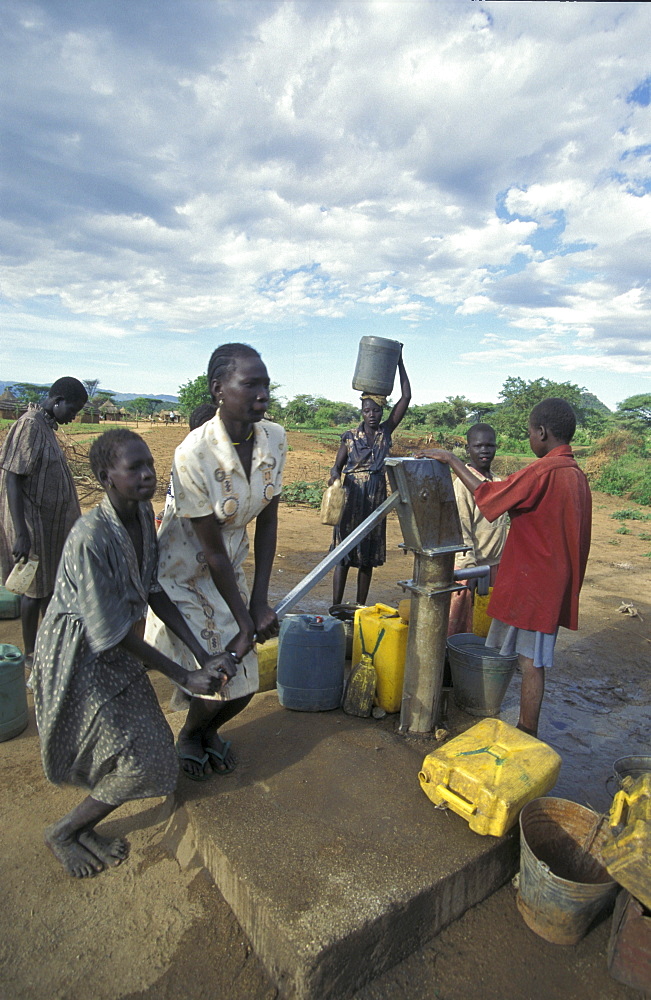 South sudan pumping water a new