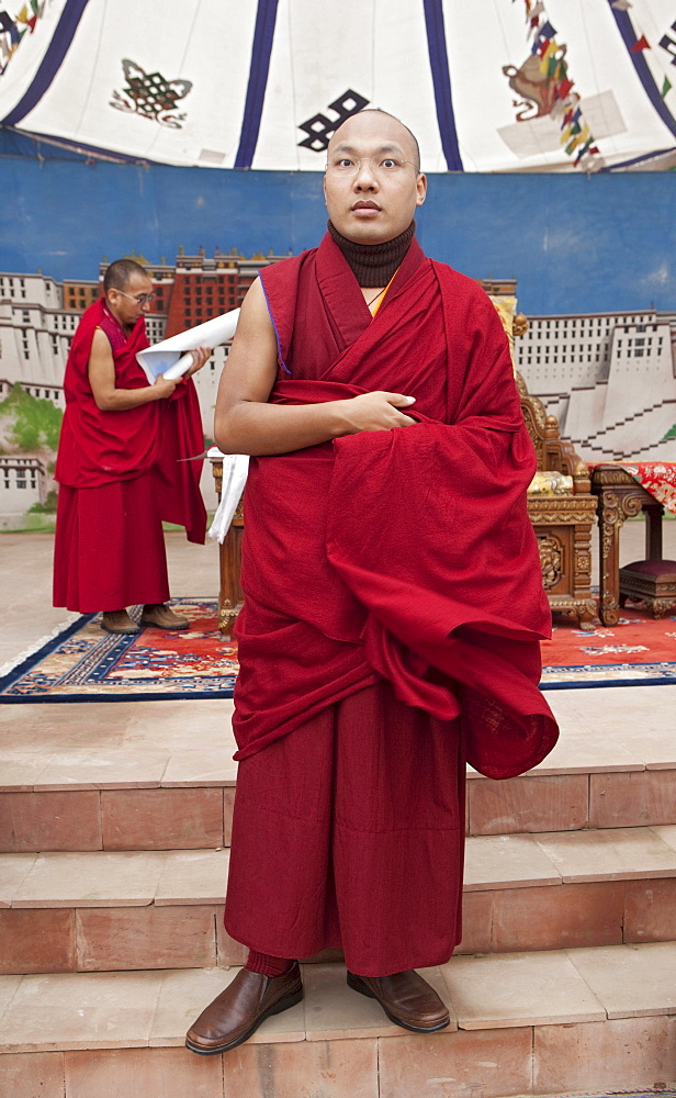 His holiness the 17th gyalwang karmapa. Following the death of hh dalai lama, it is believed that 17th karmapa with take hold of the seculare reign. Kalachakra initiation in bodhgaya, india  