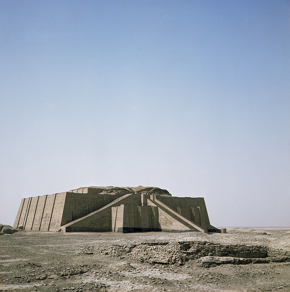 The ziggurat at Ur, Iraq, Middle East