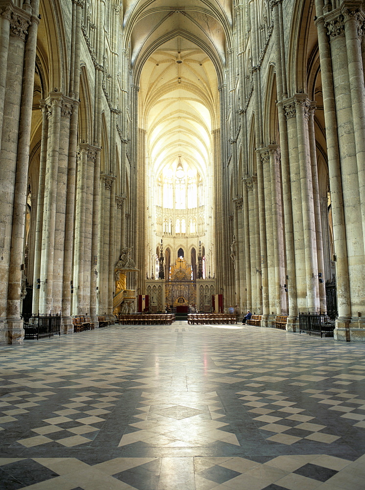 Interior of Amiens cathedral, Amiens, UNESCO World Heritage Site, Nord, France, Europe