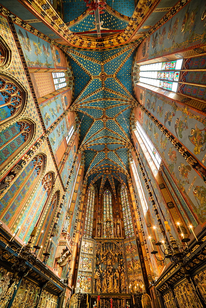 Interior of St. Mary's Church (St. Marys Basilica), UNESCO World Heritage Site, Krakow, Poland, Europe