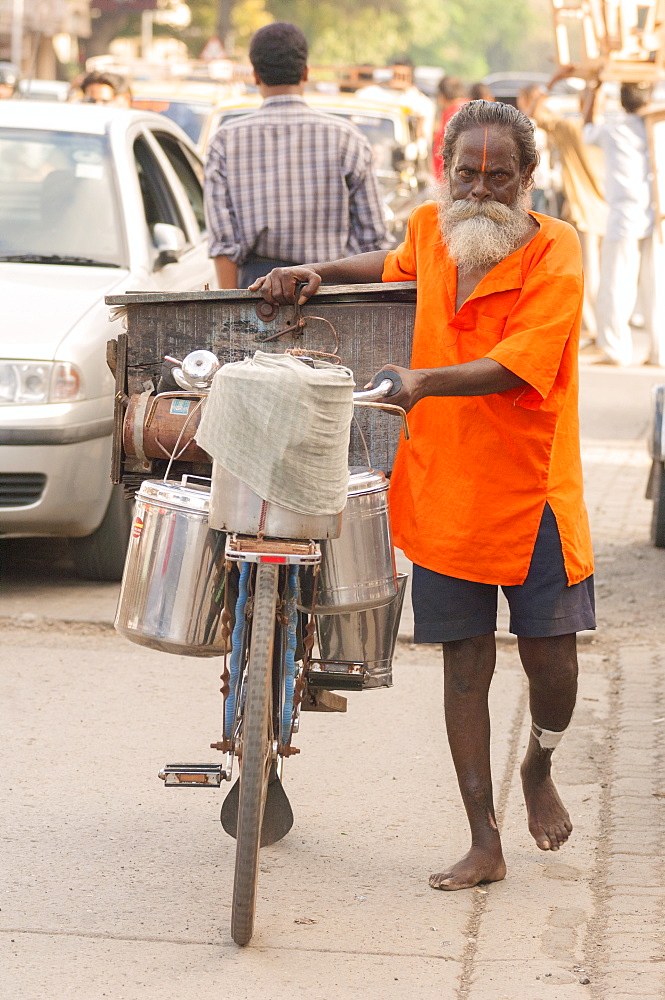 Street scene, Mumbai, Maharashtra, India, South Asia