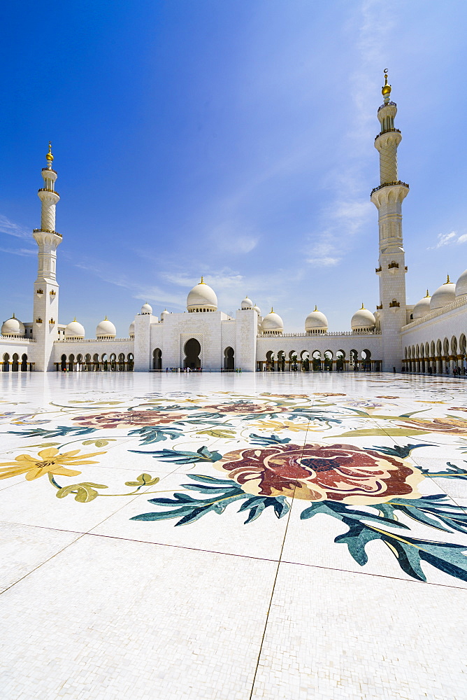 Sheikh Zayed Grand Mosque, Abu Dhabi, United Arab Emirates, Middle East