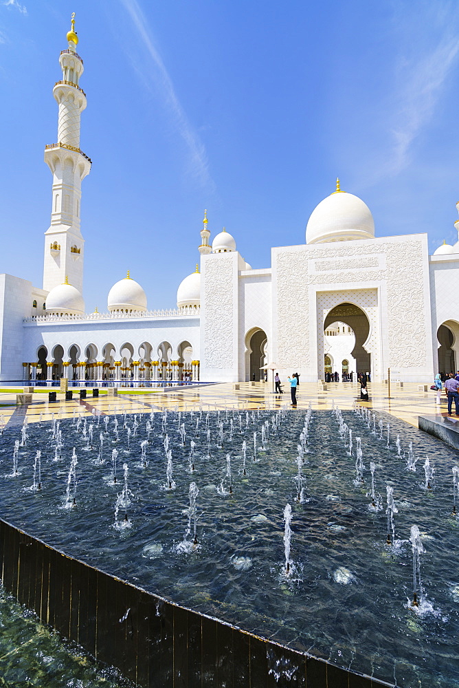 Sheikh Zayed Mosque, Abu Dhabi, United Arab Emirates, Middle East