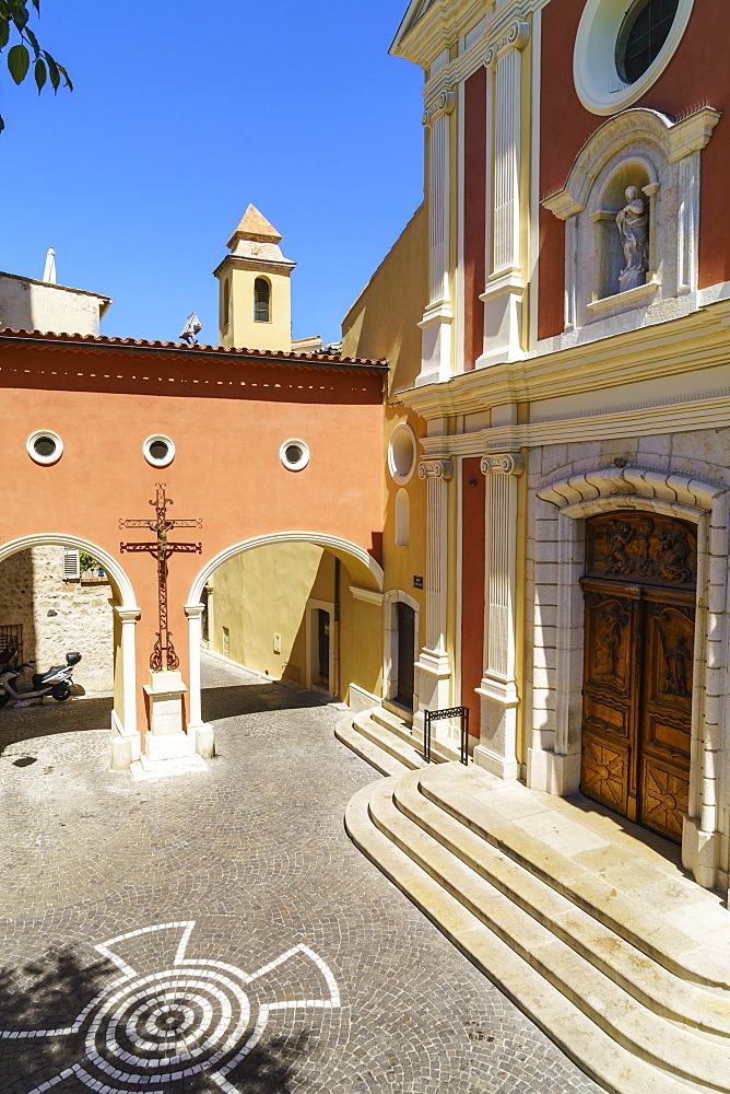 Old Town, Antibes, Alpes Maritimes, Cote d'Azur, Provence, France, Mediterranean, Europe