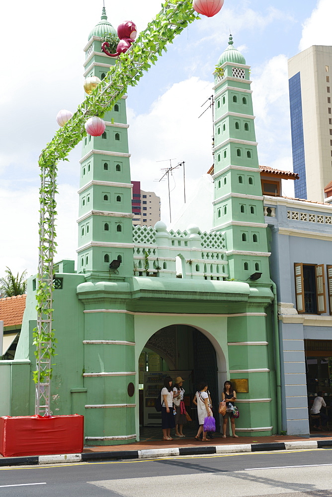 Masjid Jamae (Chulia) Mosque in South Bridge Road, Chinatown, Singapore, Southeast Asia, Asia