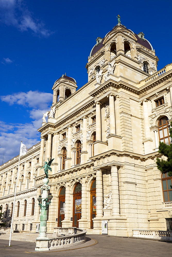 Natural History Museum (Naturhistorisches Museum), Maria-Theresien-Platz, Vienna, Austria, Europe