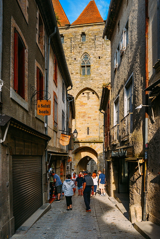 Narrow street, Carcassonne, UNESCO World Heritage Site, Languedoc, France, Europe