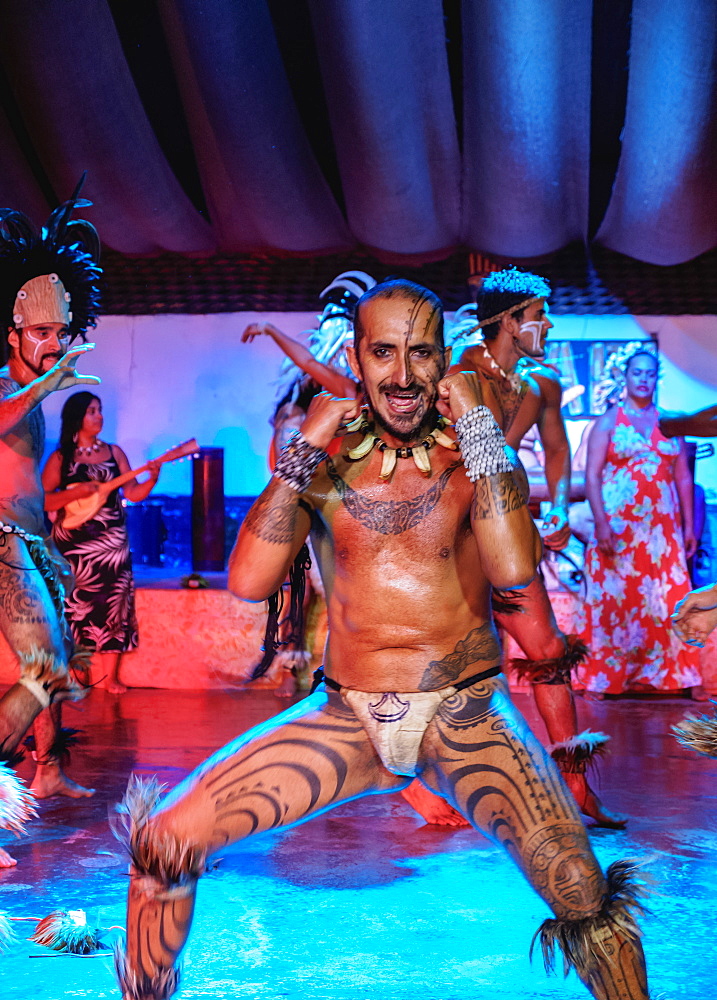 Kari Kari Cultural Ballet Show, Hanga Roa, Easter Island, Chile, South America