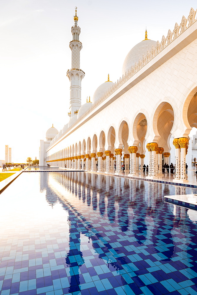 Reflections in the pools at Abu Dhabi's magnificent Grand Mosque, Abu Dhabi, United Arab Emirates, Middle East