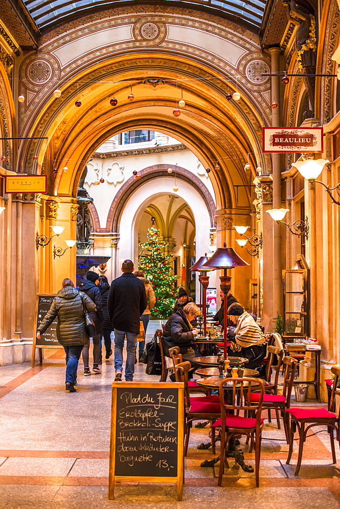 Cafe and shops in the Freyung Passage, Palais Ferstel, Herrengasse street, Innere Stadt, Vienna, Austria, Europe