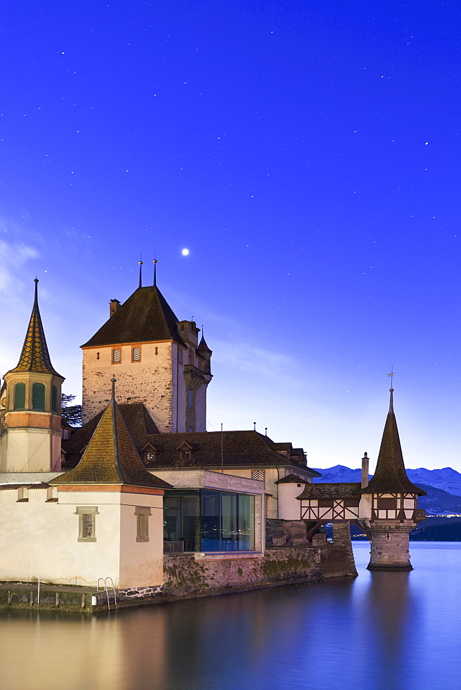 Night at the castle of Oberhofen am Thunersee, Canton of Bern, Switzerland, Europe