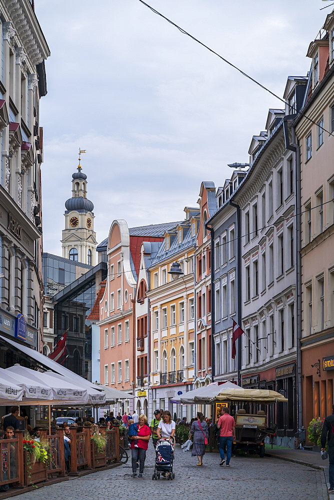 Tirgonu Street and Riga City Hall, Old Town, UNESCO World Heritage Site, Riga, Latvia, Europe