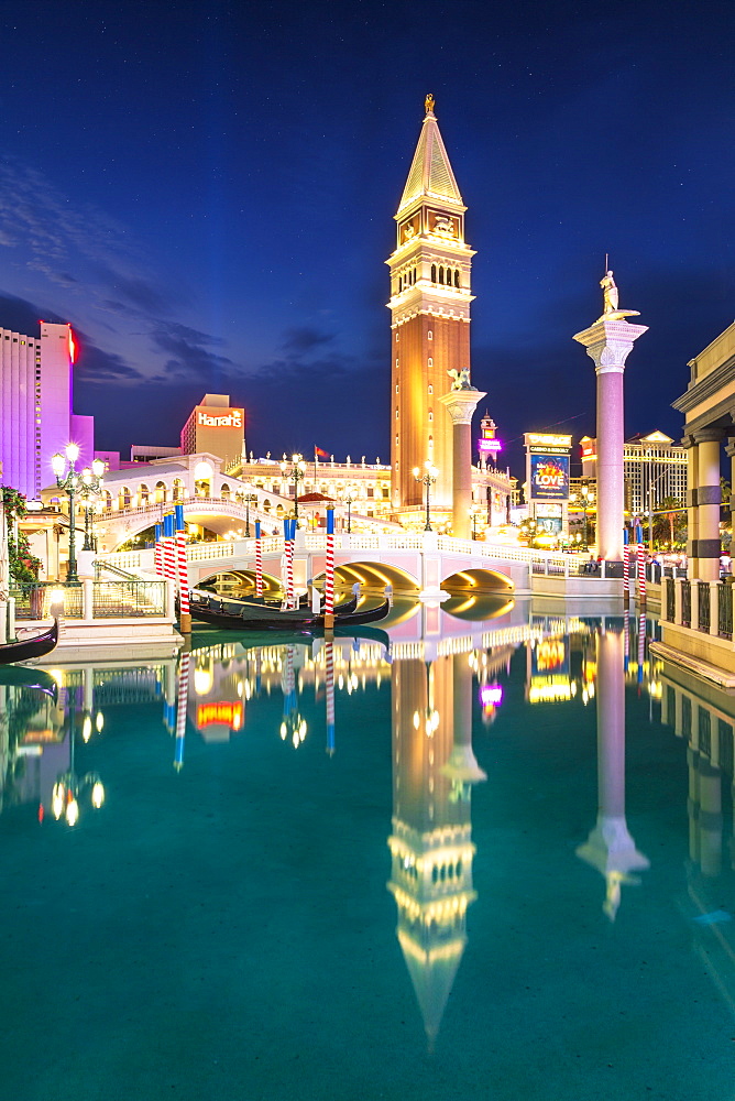 The Venetian Hotel and Casino at night, The Strip, Las Vegas Boulevard, Las Vegas, Nevada, United States of America, North America