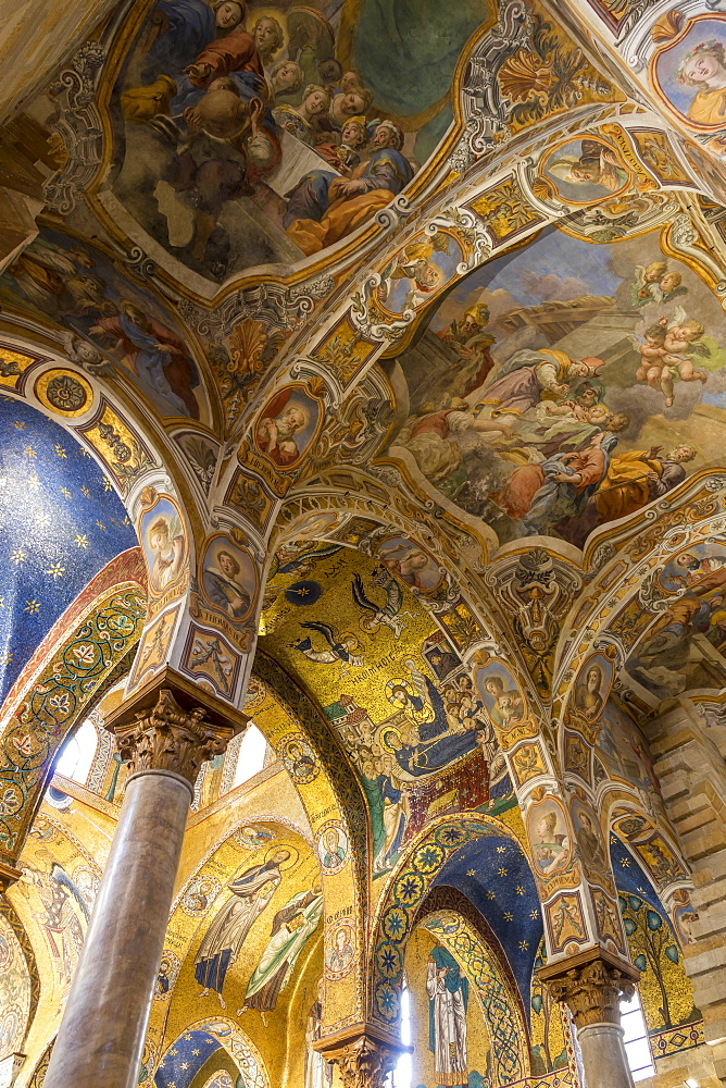 Interior of the Santa Maria dell'Ammiraglio church (also called 'La Martorana'), Palermo, Sicily, Italy, Europe