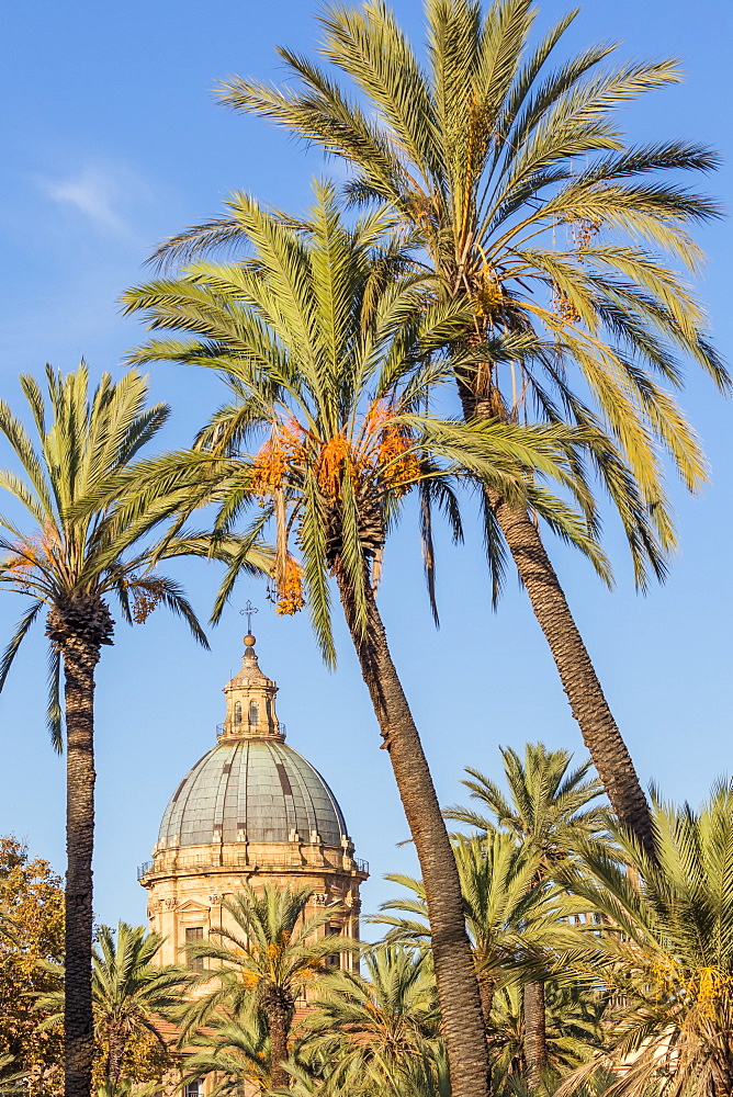 Cupola of the Palermo Cathedral, UNESCO World Heritage Site, seen from Villa Bonanno Park, Palermo, Sicily, Italy, Europe