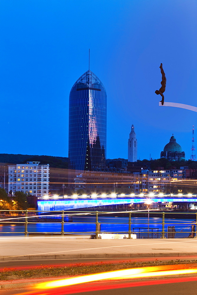 Le Plongeur sculpture by Idel Ianchelevici, Liege, Belgium, Europe