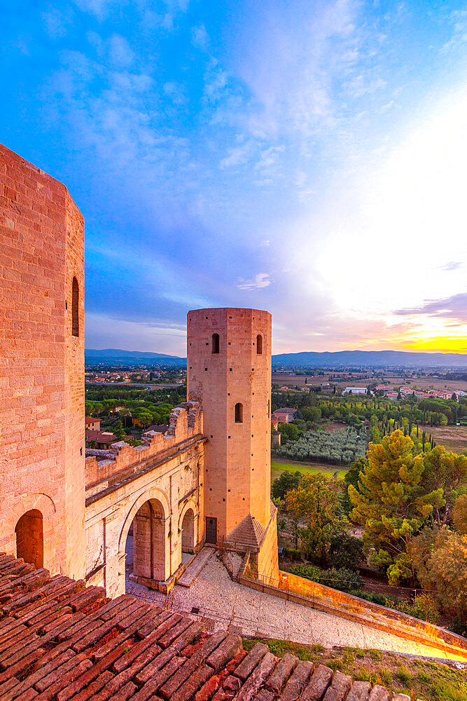 Torri di Properzio and Porta Venere, Spello, Perugia, Umbria, Italy, Europe