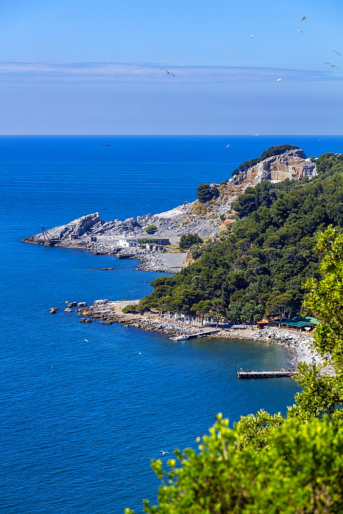 Southeast coast and quarries, Island of Palmaria, Liguria, Italy, Europe