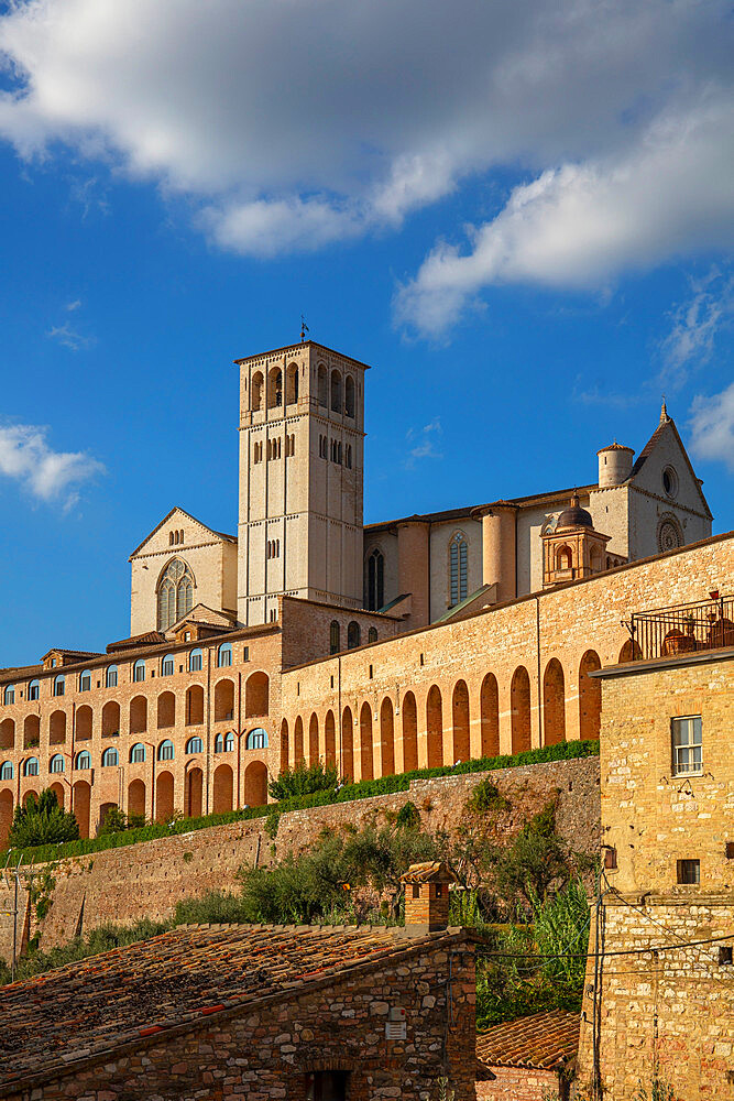 Basilica of San Francesco, UNESCO World Heritage Site, Assisi, Perugia, Umbria, Italy, Europe