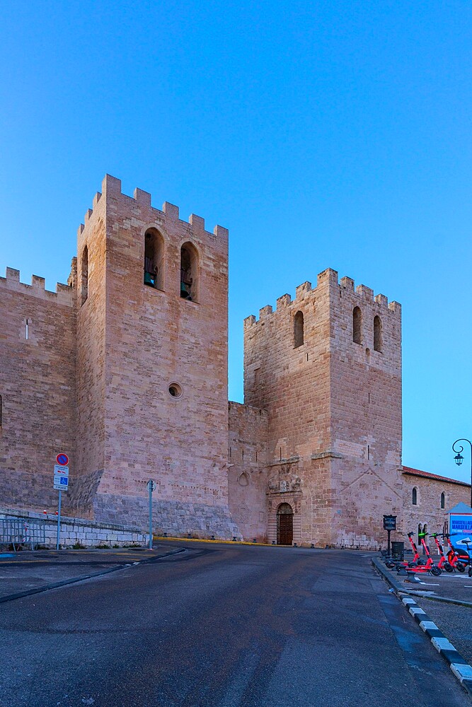 St. Victor's Abbey, Marseille, Provence-Alpes-Cote d'Azur, France, Mediterranean, Europe