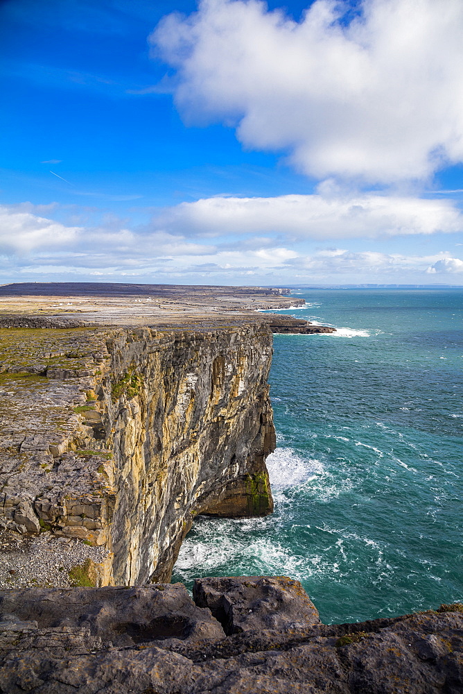 Dun Aonghasa, Inish More, Aran Islands, Republic of Ireland, Europe