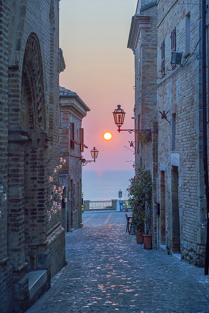 Via Piave, Torre di Palme, Fermo, Ascoli Piceno, Marche, Italy