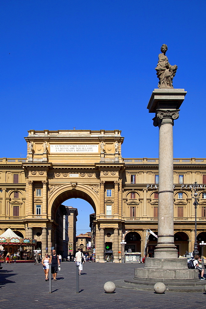 Piazza della Repubblica, Florence, Tuscany, Italy, Europe