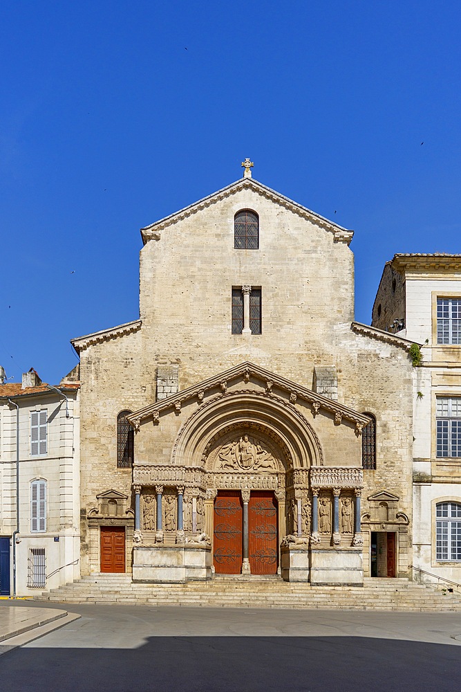 Church of St-Trophime, Arles, Provence-Alpes-Côte d'Azur, Bouches-du-Rhône, Arles-Crau-Camargue-Montagnette, Camargue, France