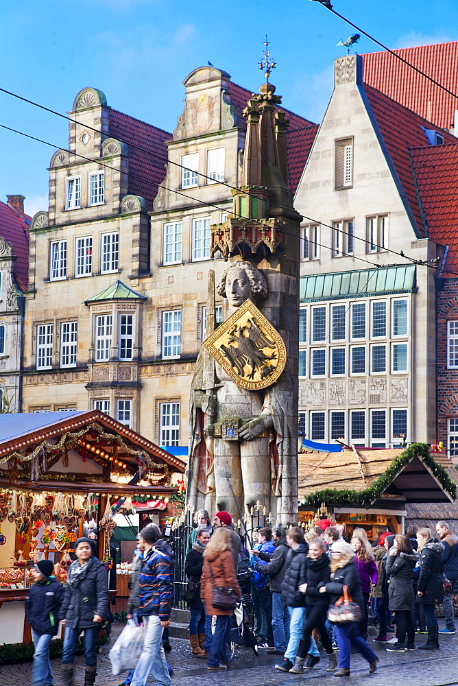 The Bremen Roland, Christmas markets, Bremen, Germany, Europe