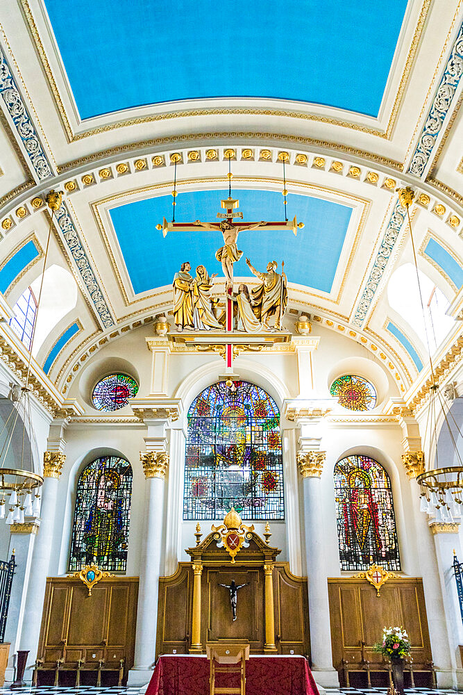 Interior of St. Mary Le Bow church in the City of London, London, England, United Kingdom, Europe