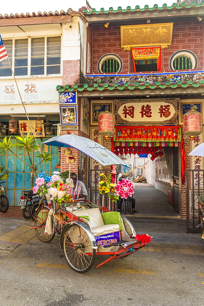 A street scene in George Town, Penang Island, Malaysia, Southeast Asia, Asia