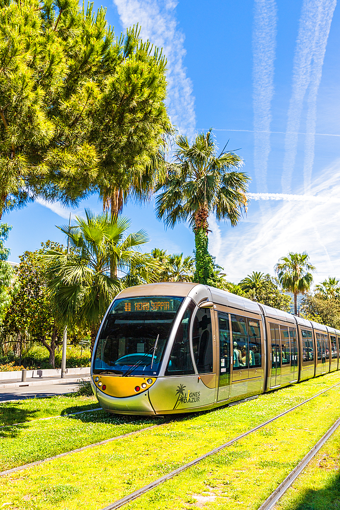 A tram in Nice, Alpes Maritimes, Cote d'Azur, French Riviera, Provence, France, Mediterranean, Europe