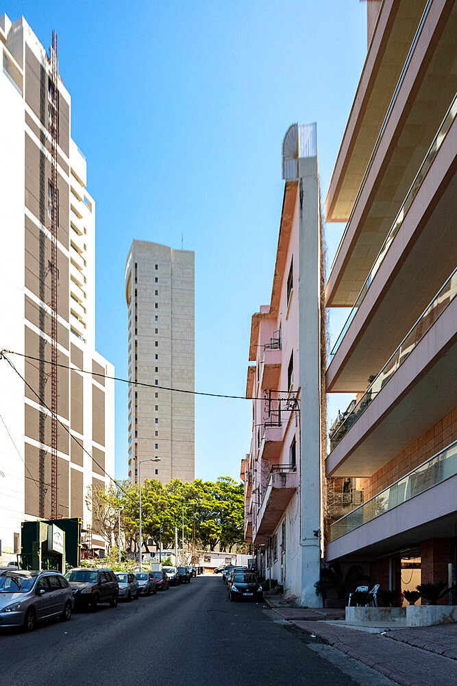 The Grudge building built in 1954, the house is just a bit over 13 feet at its widest point, and around 2 feet at its narrowest, Beirut, Lebanon, Middle East