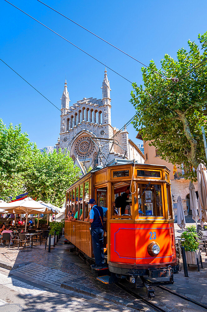 Tram entering the town of Soller, Majorca, Balearic Islands, Spain, Mediterranean, Europe