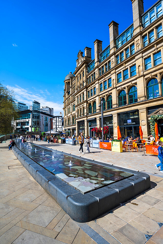 Exchange Square and water feature in Manchester city centre, Manchester, England, United Kingdom, Europe