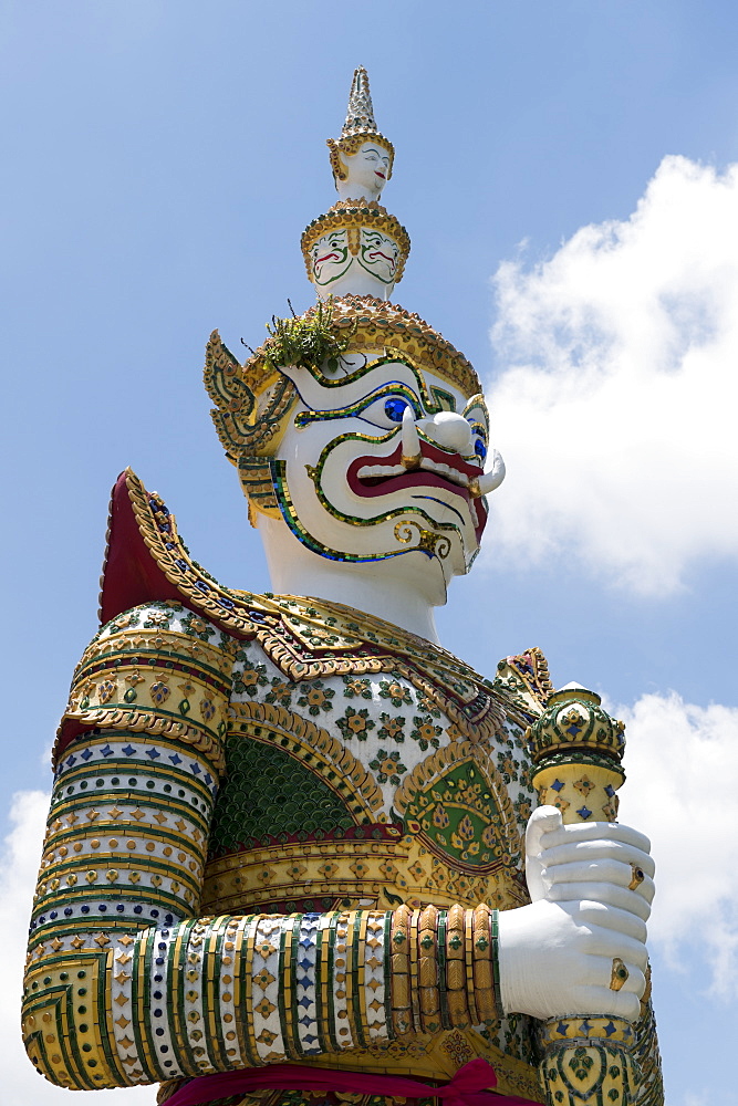 Detail of demon figure, Wat Arun (Temple of Dawn), Bangkok, Thailand, Southeast Asia, Asia