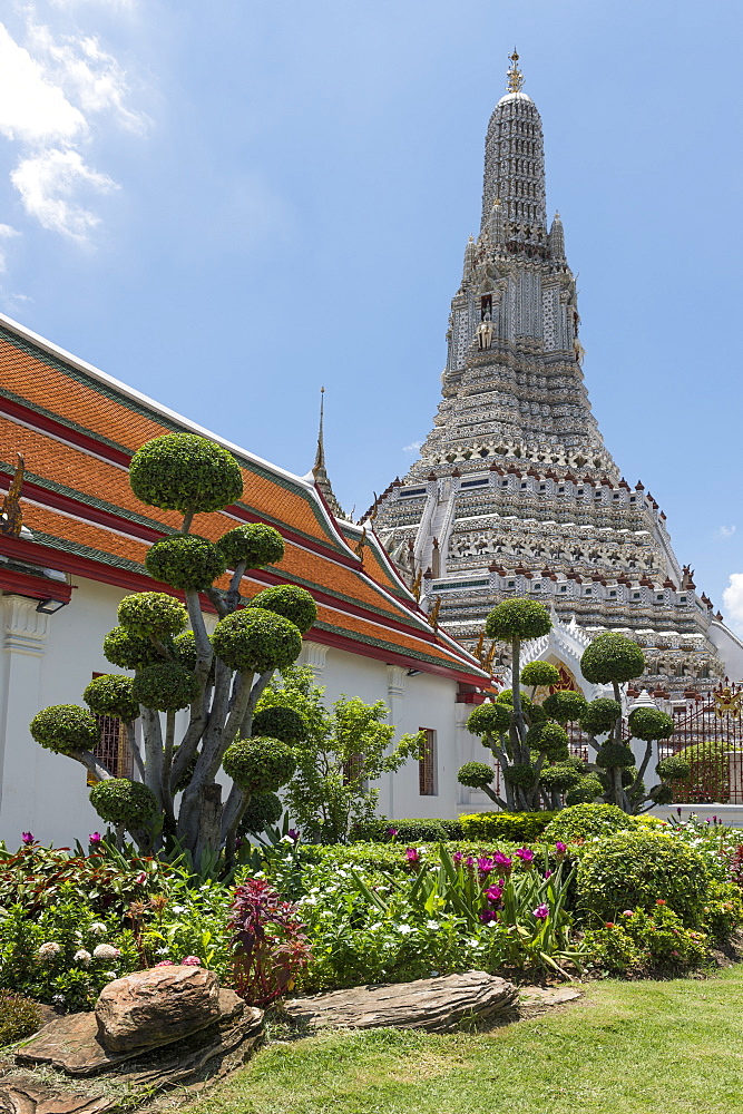 Wat Arun (The Temple of Dawn), Bangkok, Thailand, Southeast Asia, Asia