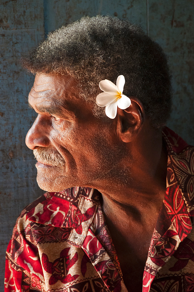 Fijian man in Naveyago village, Sigatoka River, Viti Levu Island, Fiji.