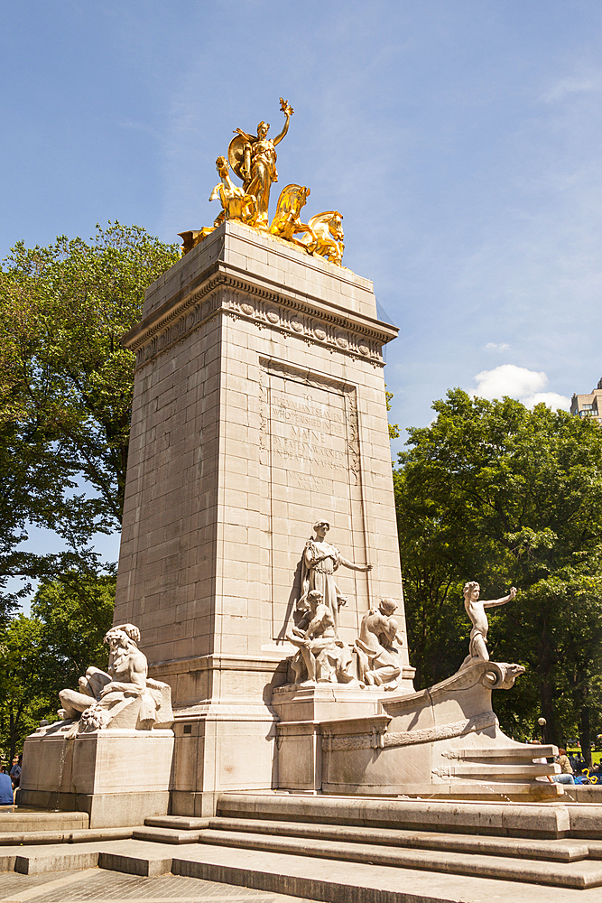 Maine Monument, outside Merchants,?? Gate, Central Park, Manhattan, New York City, New York, USA