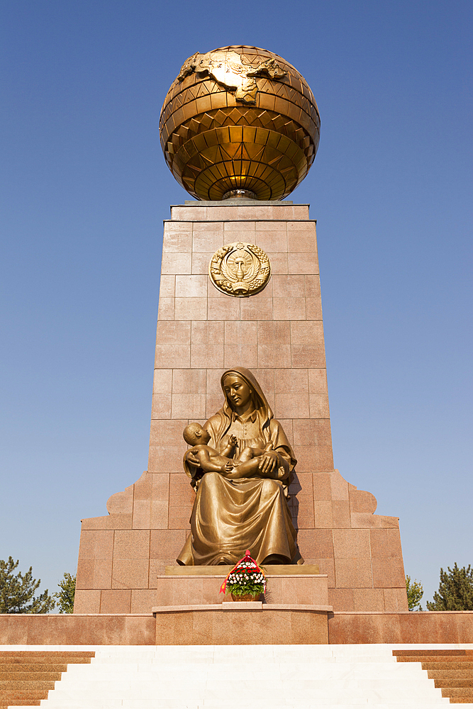 Independence Monument and Happy Mother Monument, Independence Square, Mustakillik Maydoni, Tashkent, Uzbekistan