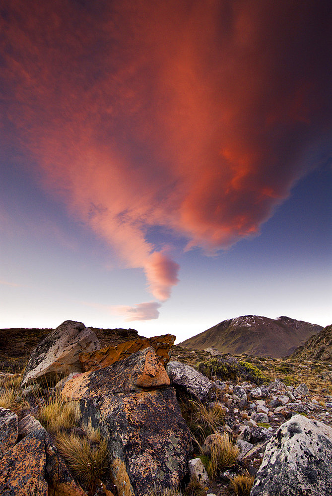 Red Cloud over Cerro LeÃ³n (1424m), Perito Moreno National Park, Southern Andean Patagonia, Santa Cruz, Argentina