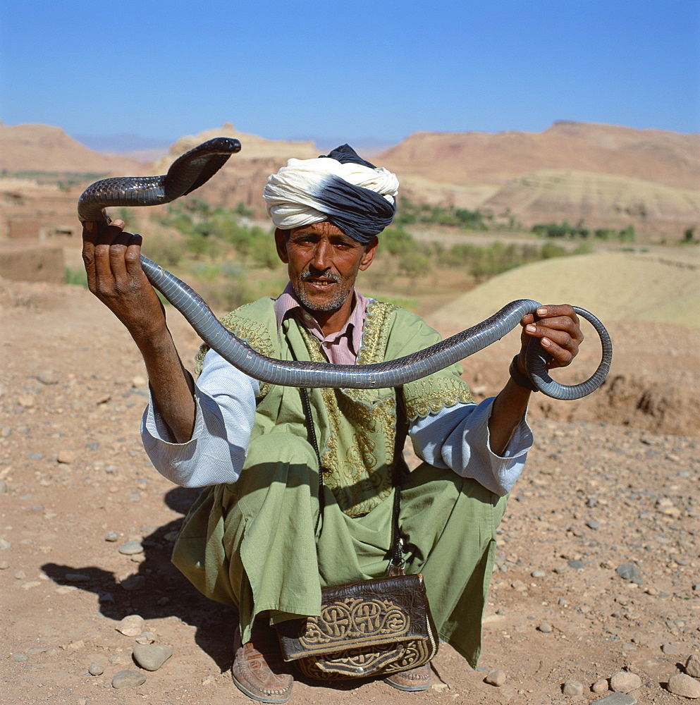 Snake charmer, Atlas mountains, Morocco, North Africa, Africa