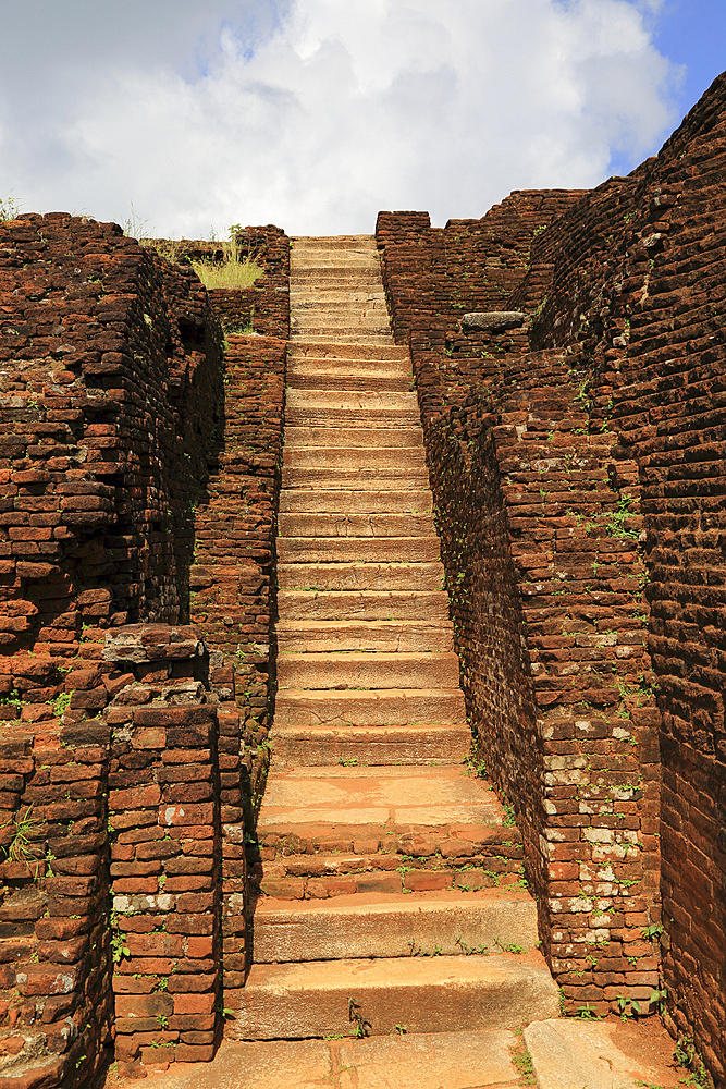 Stone staircase in the rock palace at Sigiriya, UNESCO World Heritage Site, Central Province, Sri Lanka, Asia