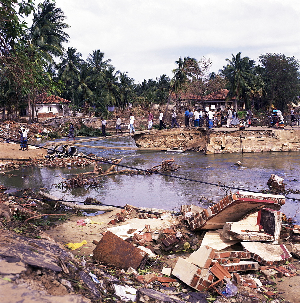 Damage caused by the December 2005 tsunami, Batticaloa, Sri Lanka, Asia